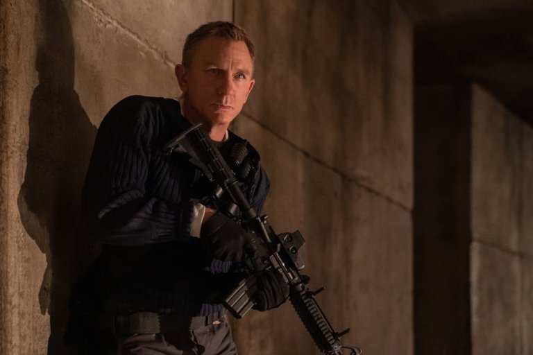 James Bond 2.jpg