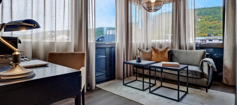 Origo-hotell-i-Drammen-panorama-twin-1790x796.jpg